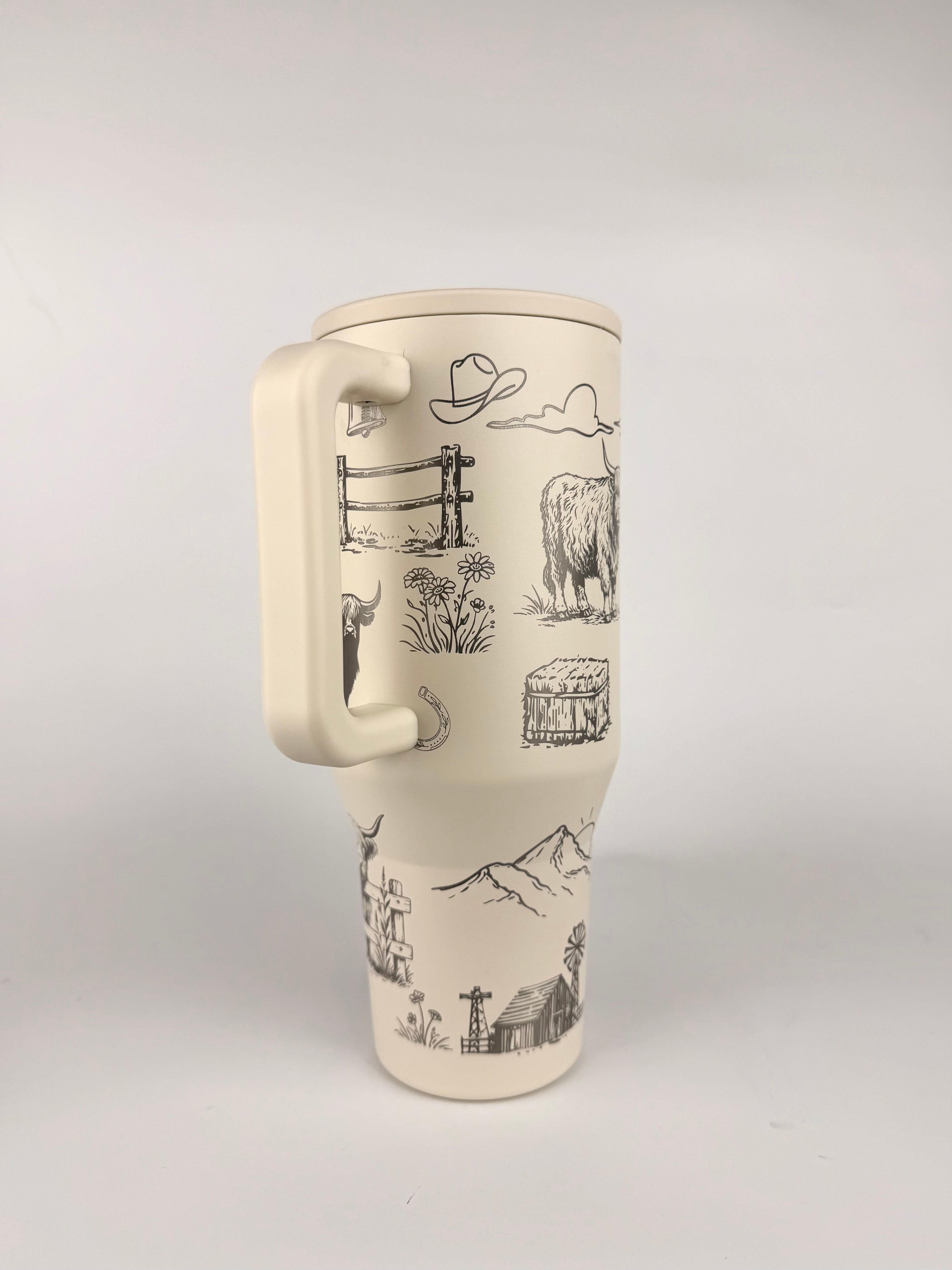 Highland Cow Engraved HydroJug (32 oz & 40 oz)