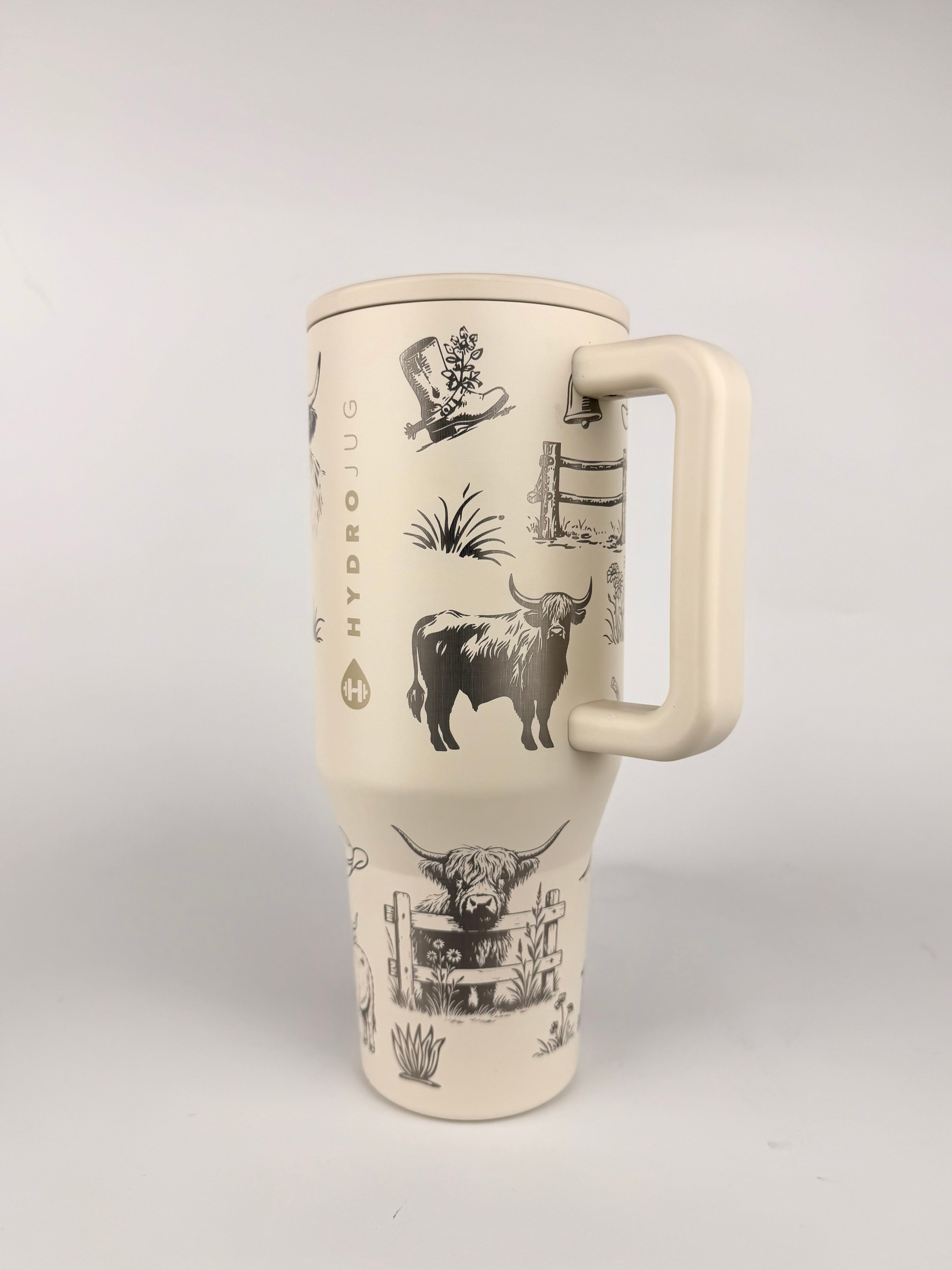 Highland Cow Engraved HydroJug (32 oz & 40 oz)